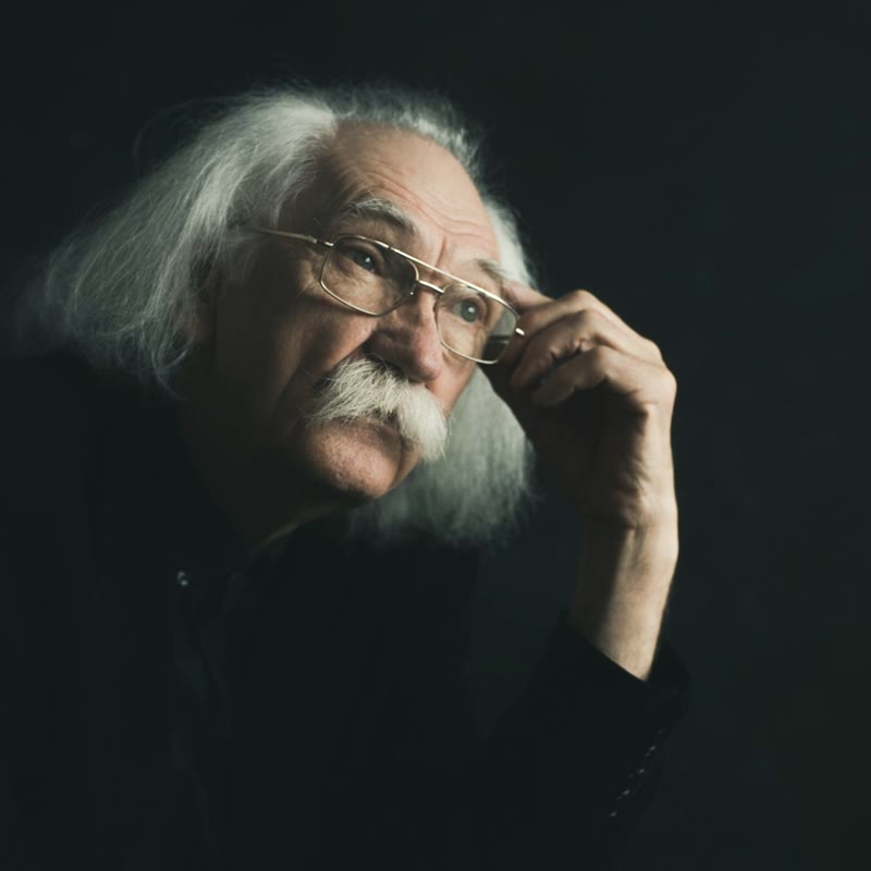 Tolcsvay Béla – előadói kép